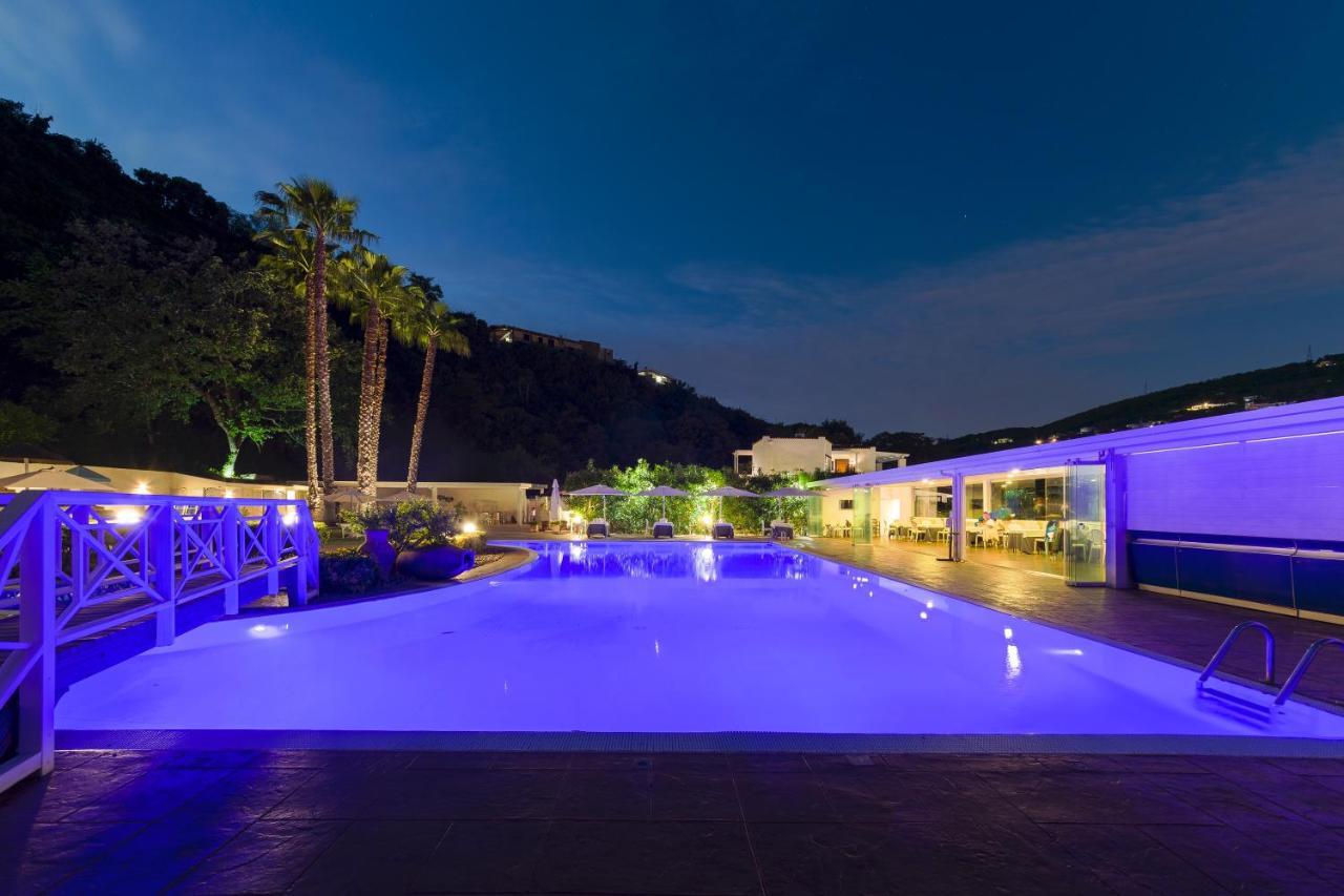 Agave Hotel Поццуолі Екстер'єр фото