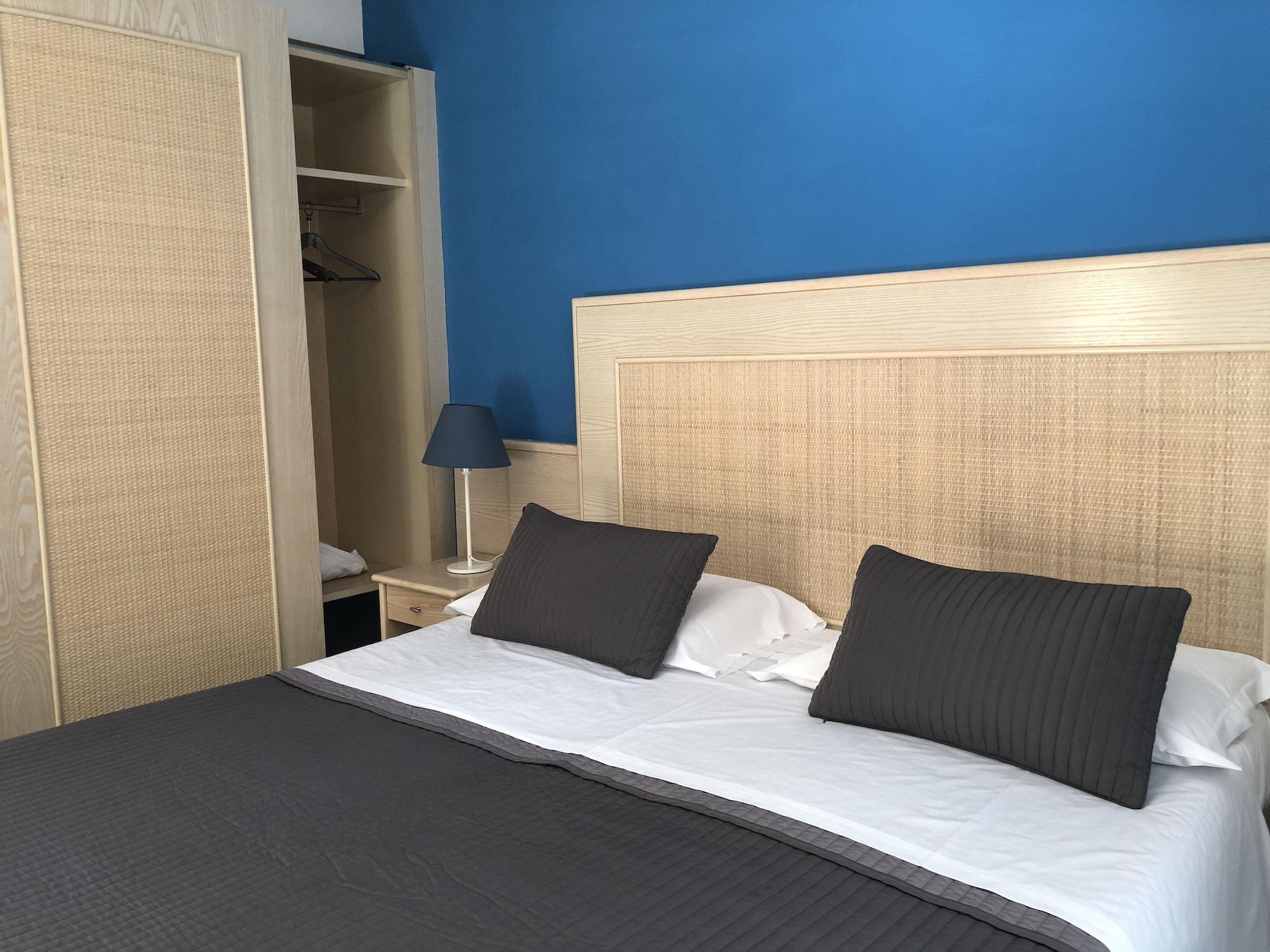 Agave Hotel Поццуолі Екстер'єр фото
