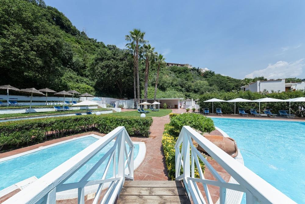 Agave Hotel Поццуолі Екстер'єр фото